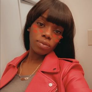 Meet your Posher, Lanell